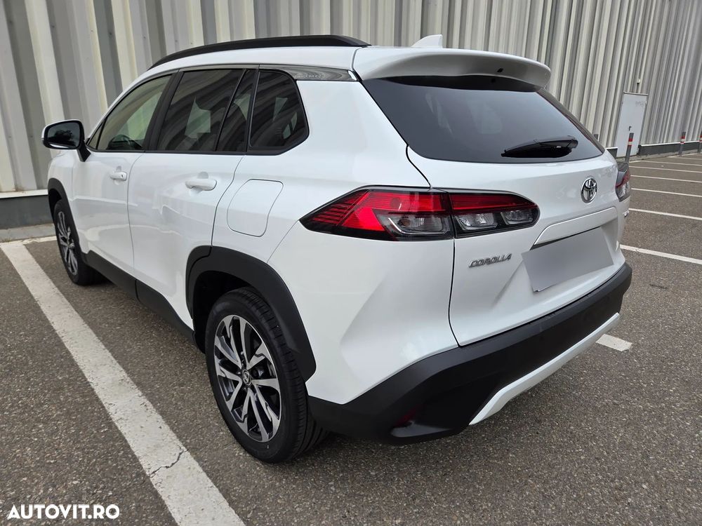 Toyota Corolla Cross - 4