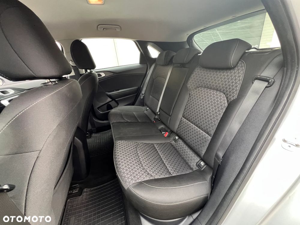 Kia Ceed 1.6 CRDi SCR L - 19