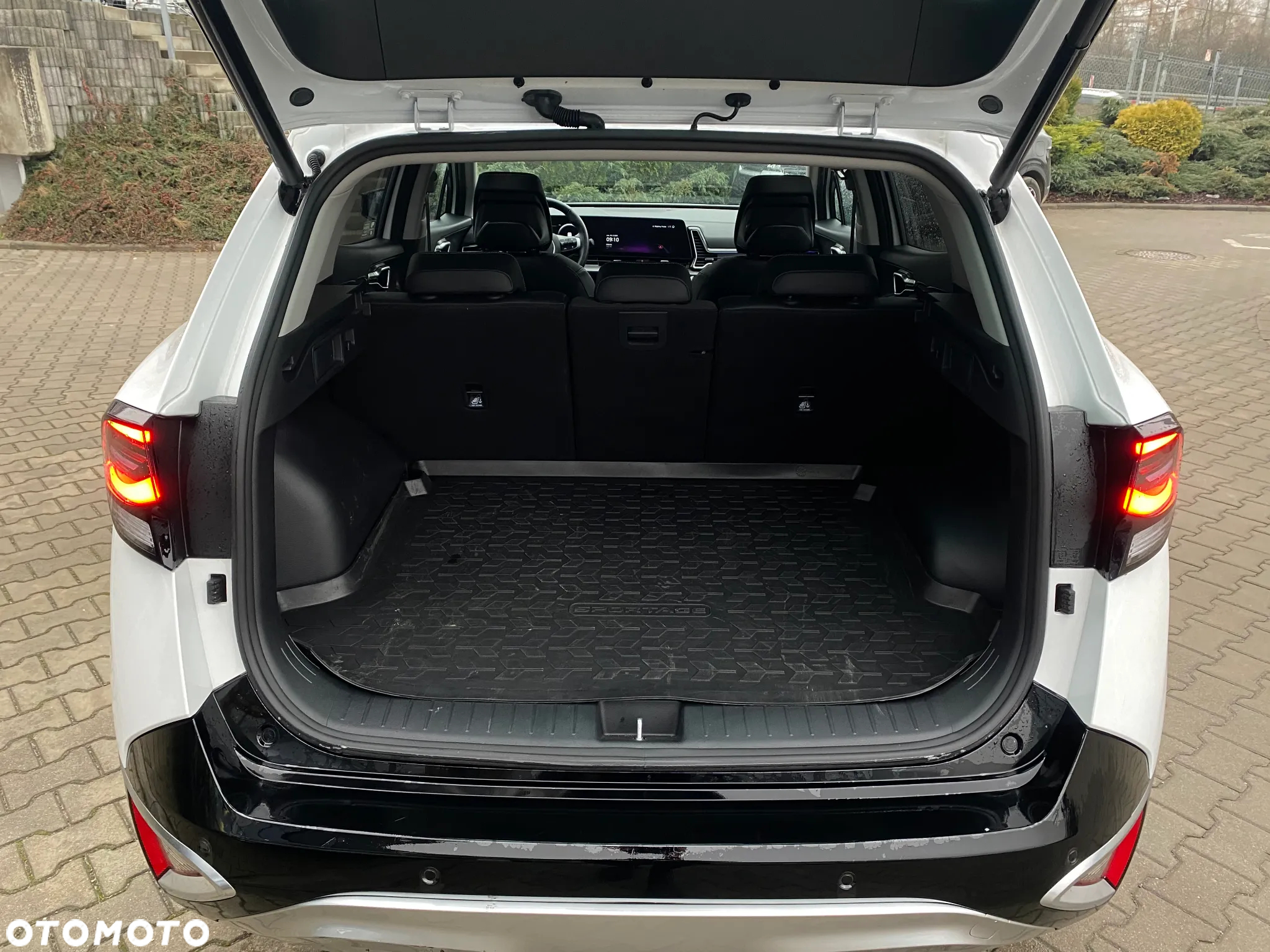 Kia Sportage 1.6 T-GDI HEV Business Line 4WD - 15