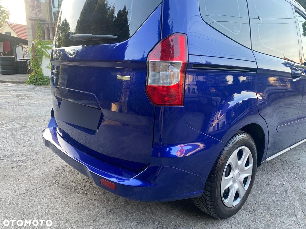 Ford Tourneo Courier 1.0 EcoBoost S&S Ambiente - 30