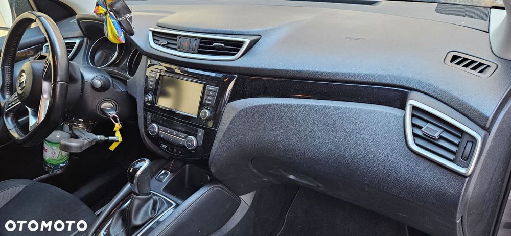 Nissan Qashqai - 8