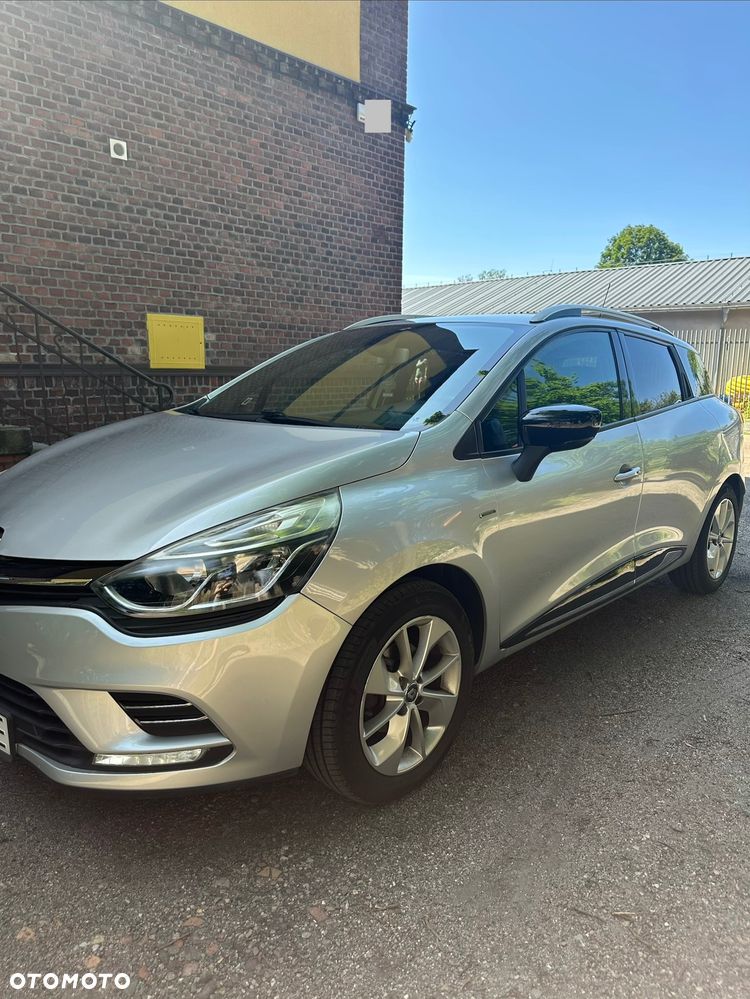 Renault Clio - 1