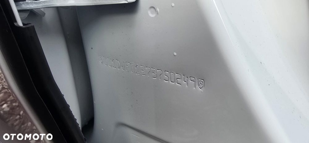 Dacia Duster TCe 100 2WD Essential - 27