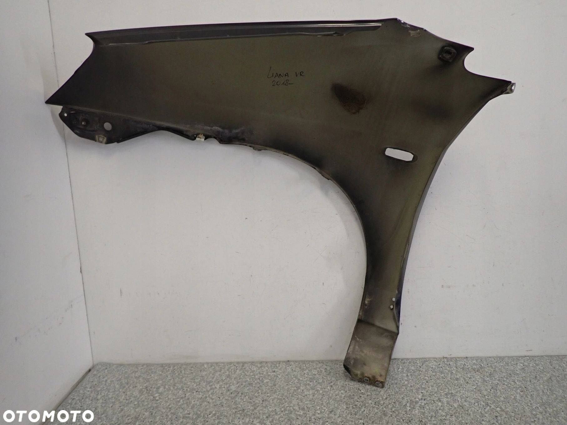 SUZUKI LIANA 01-07 BŁOTNIK PRZEDNI PRAWY ZJ3 - 7