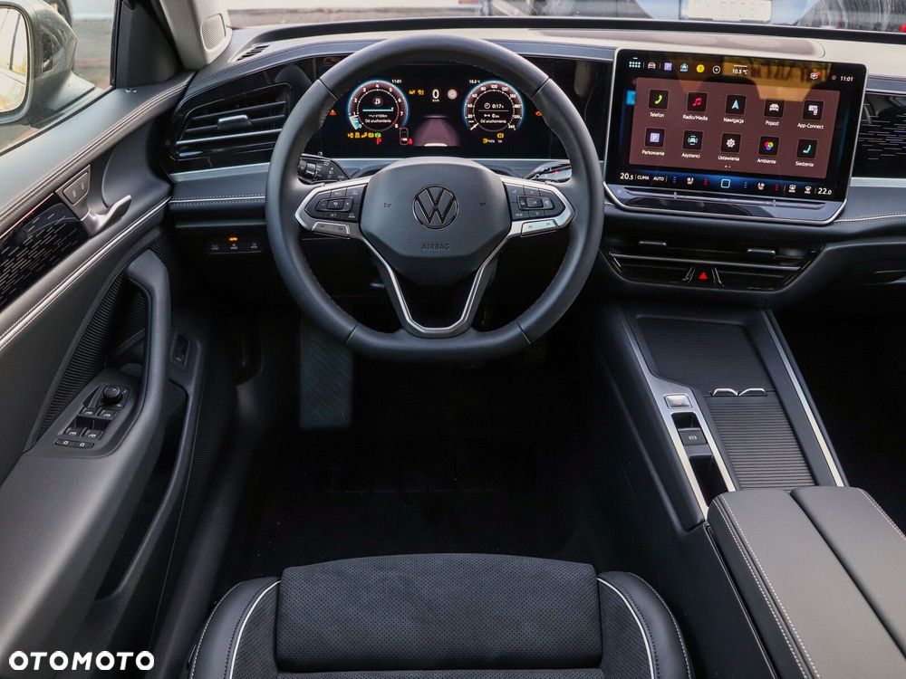 Volkswagen Passat - 15