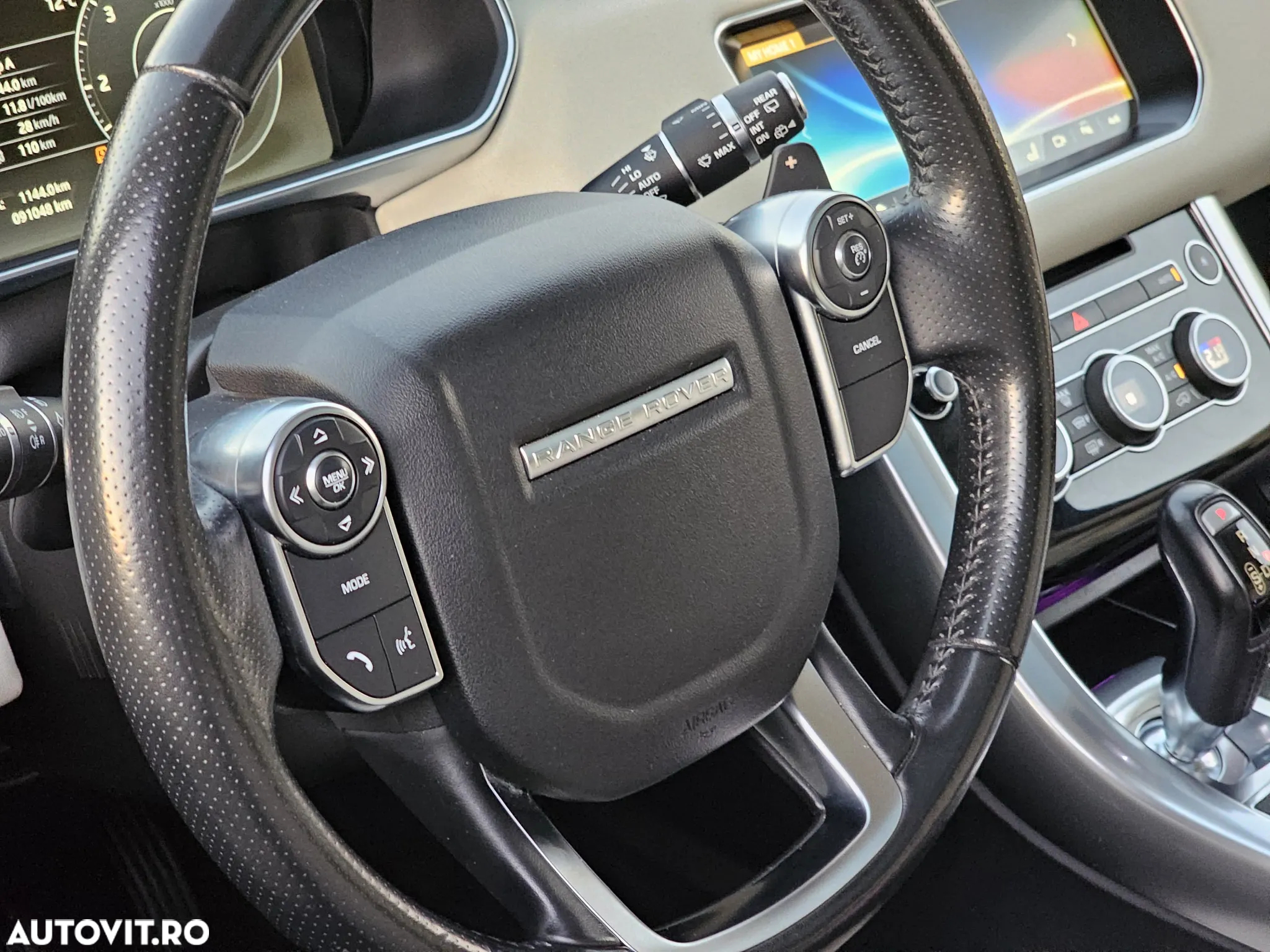 Land Rover Range Rover Sport 3.0 I TDV6 HSE - 31