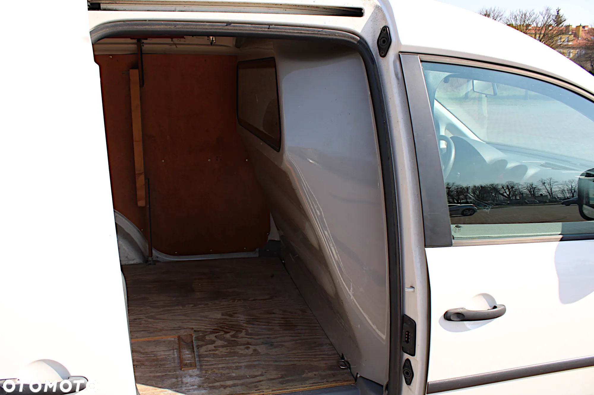 Volkswagen Caddy - 15