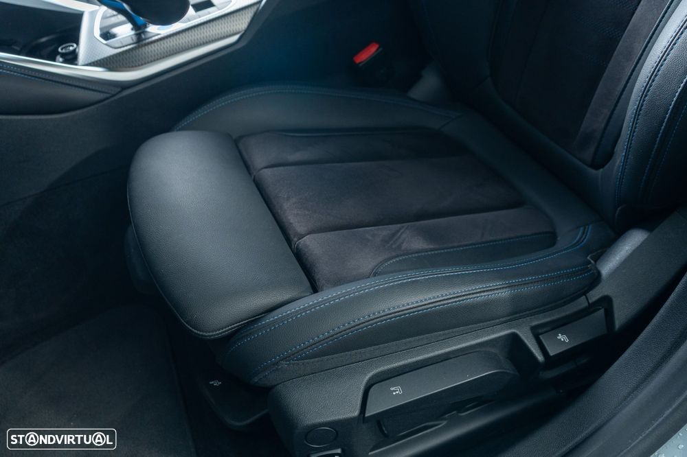 BMW i4 eDrive40 Pack Desportivo M - 6