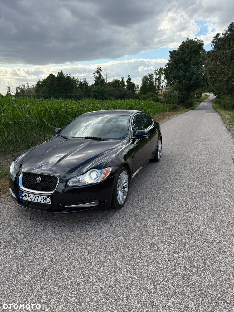 Jaguar XF 3.0 V6 S Luxury - 1