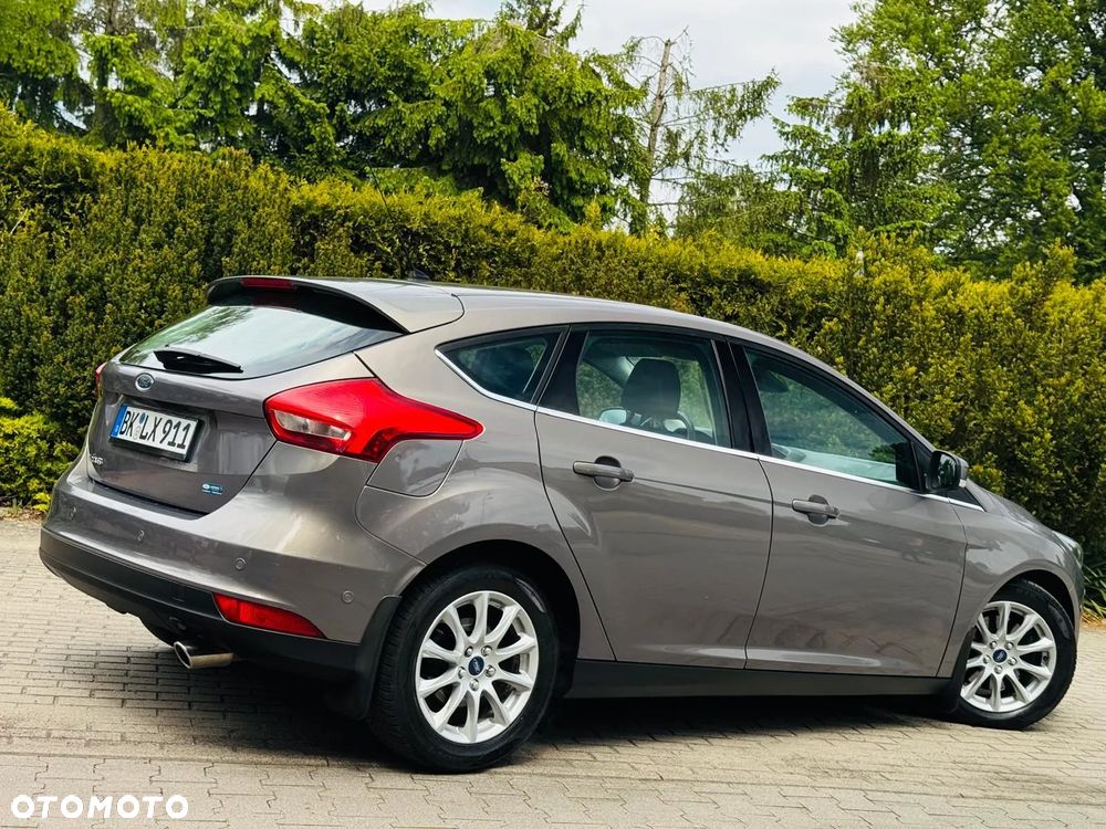Ford Focus 2.0 TDCi DPF Start-Stopp-System Titanium - 18