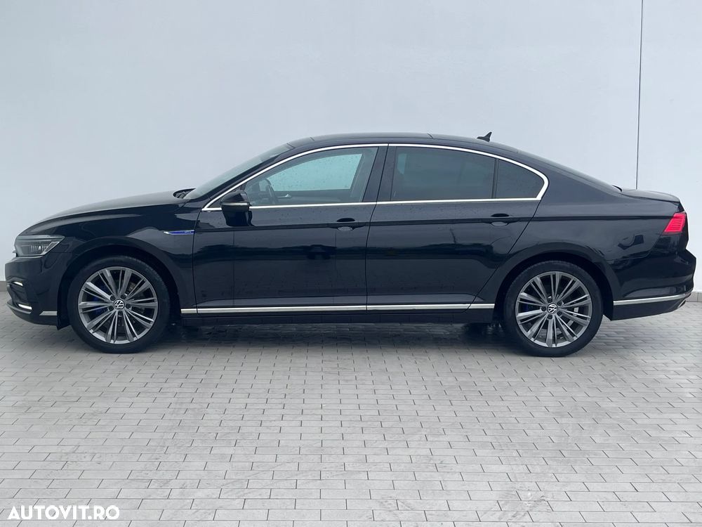 Volkswagen Passat GTE - 3