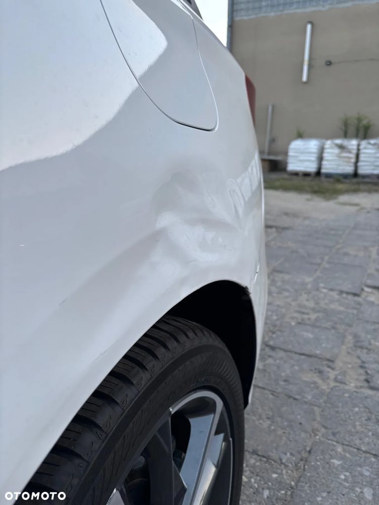 Hyundai i30 Kombi 1.5 T-GDI 48V-Hybrid DCT Advantage - 9