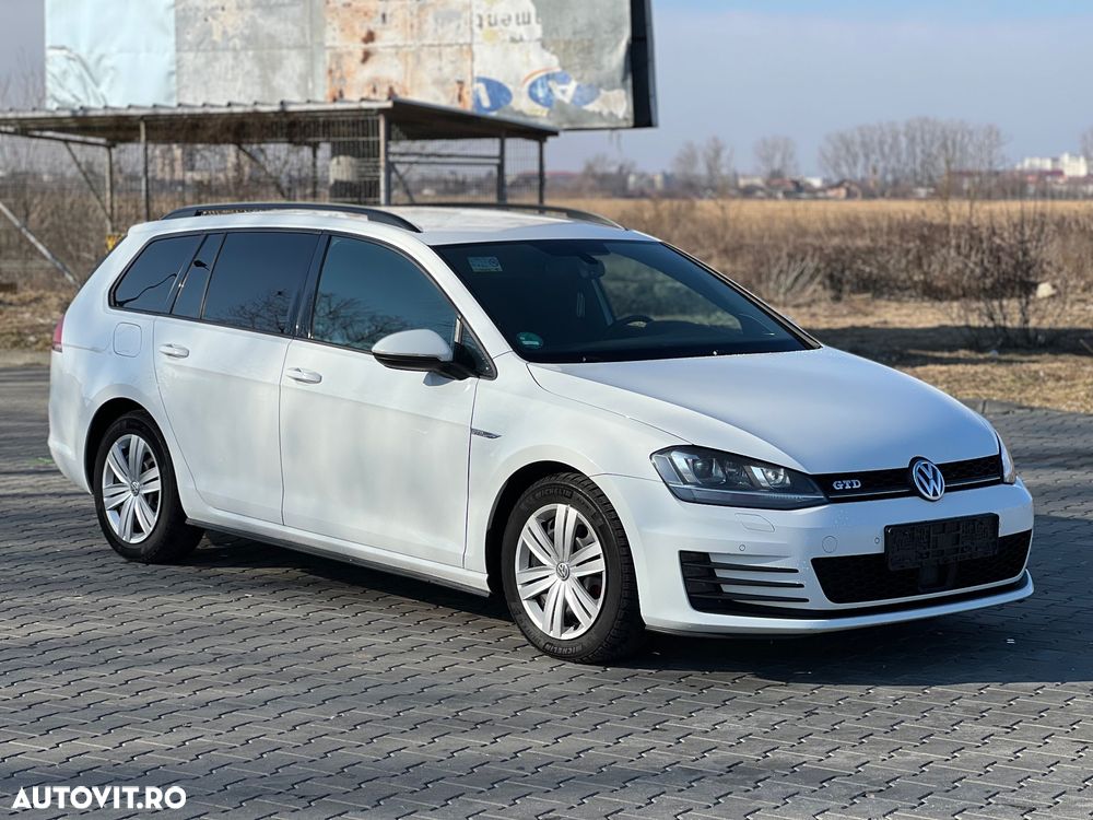 Volkswagen Golf GTD 2.0 TDI SCR DSG - 11