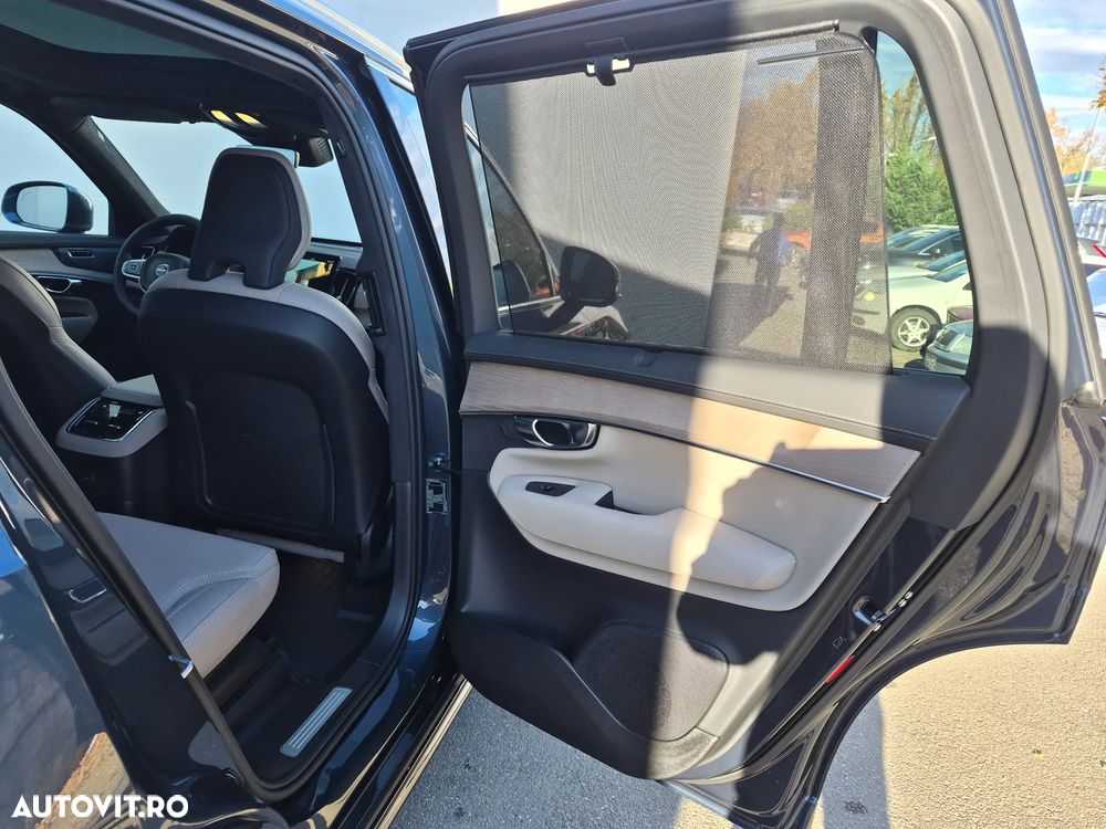 Volvo XC 90 T8 AWD PHEV Ultra Bright - 20