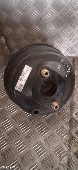 Serwo hamulcowe Audi A4 B5 2.4 4B3612105A - 1