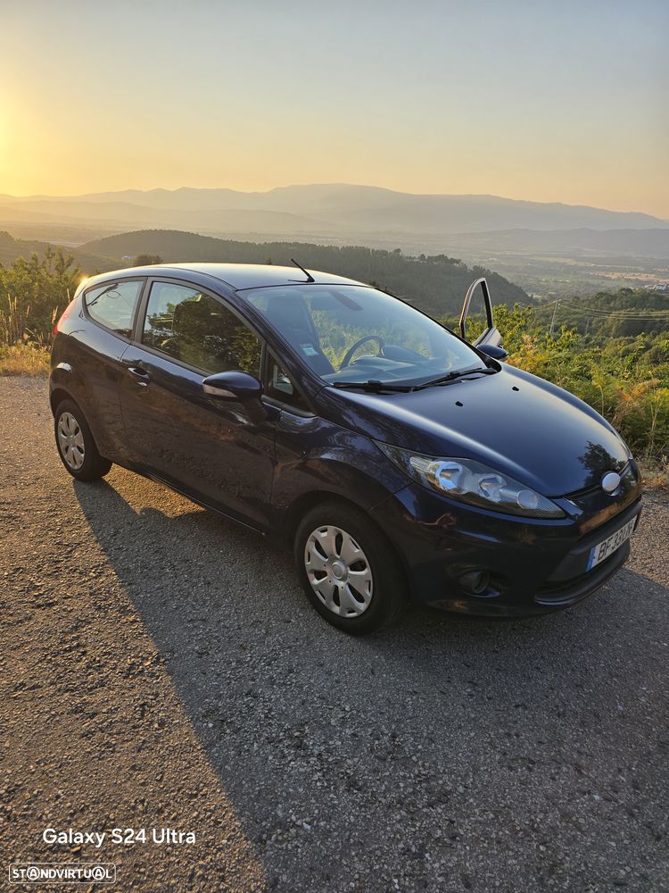 Ford Fiesta 1.6 TDCI ECOnetic Trend - 4