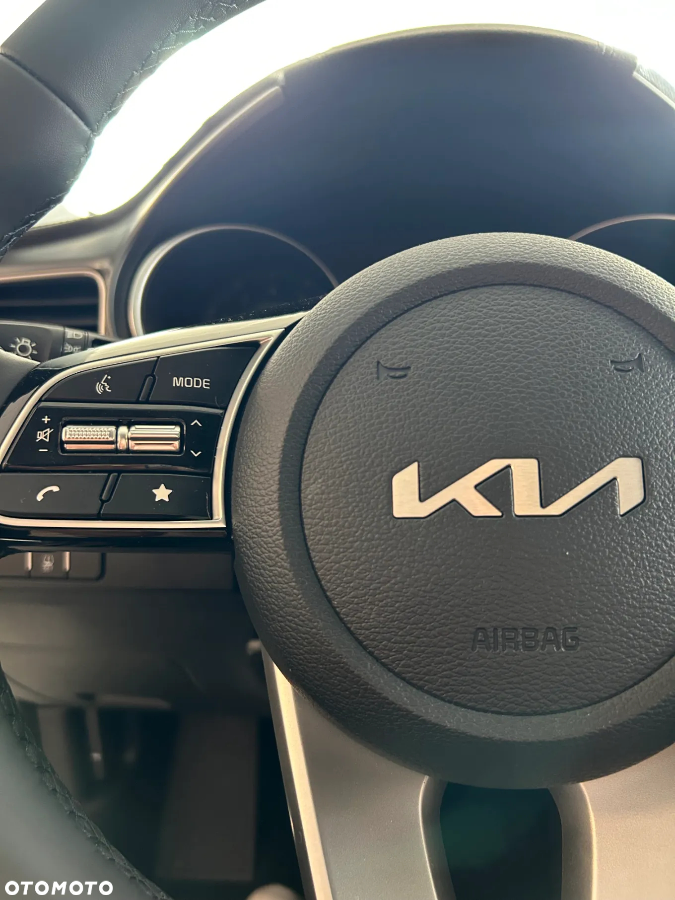 Kia XCeed 1.5 T-GDI M - 8