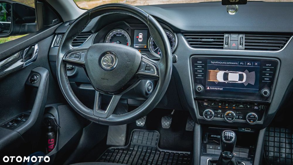 Skoda Octavia 1.6 TDI Ambition - 31