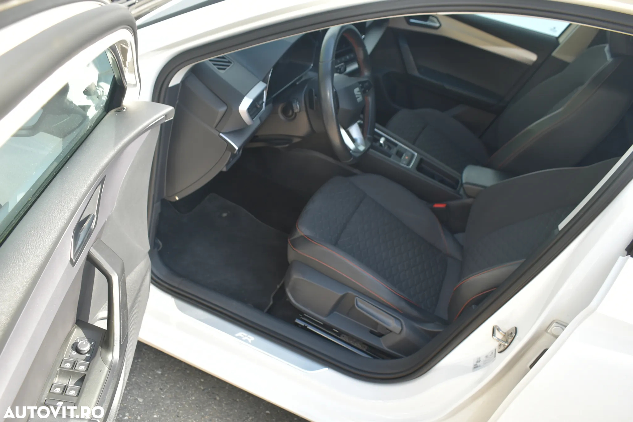 Seat Leon ST 1.5 eTSI mHEV DSG7 FR - 7