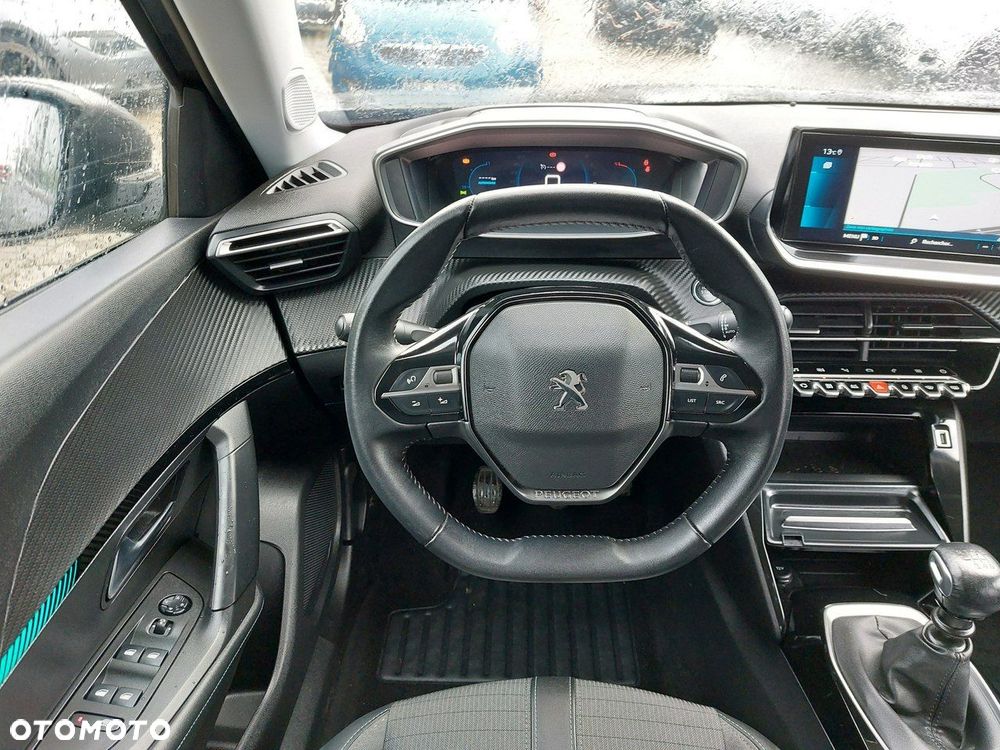 Peugeot 2008 - 15