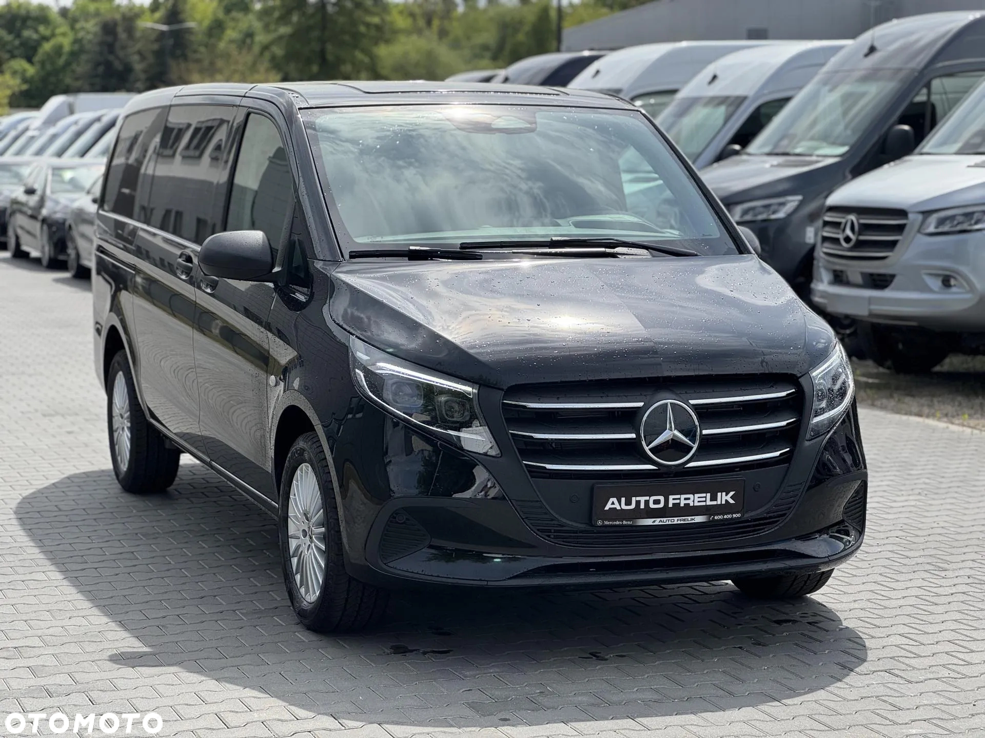 Mercedes-Benz Vito - 2