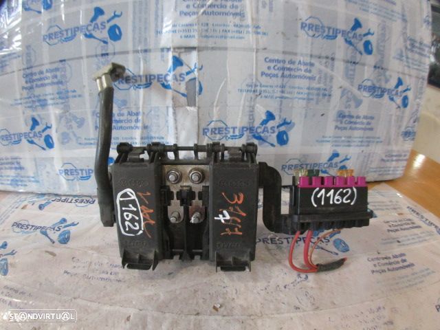 Caixa Fusiveis 5Z0937548C VW FOX 5Z 2009 1.2I 55CV 3P CINZA ESCURO ORIGINAL - 1