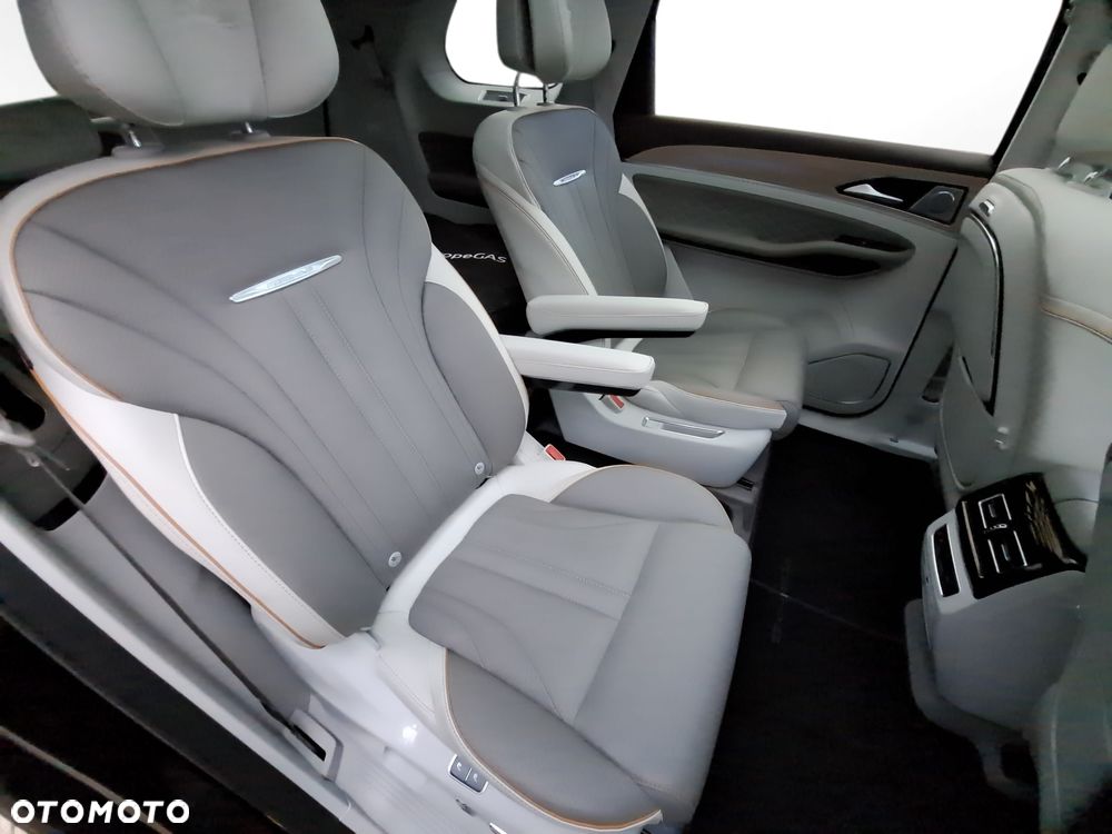 Forthing U Tour - 12