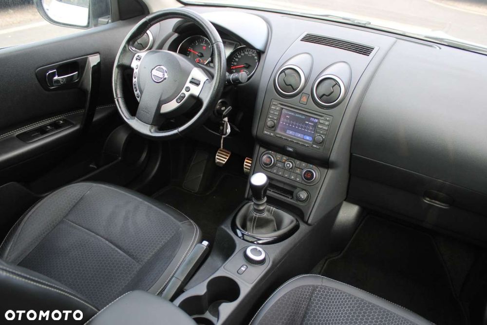 Nissan Qashqai - 37