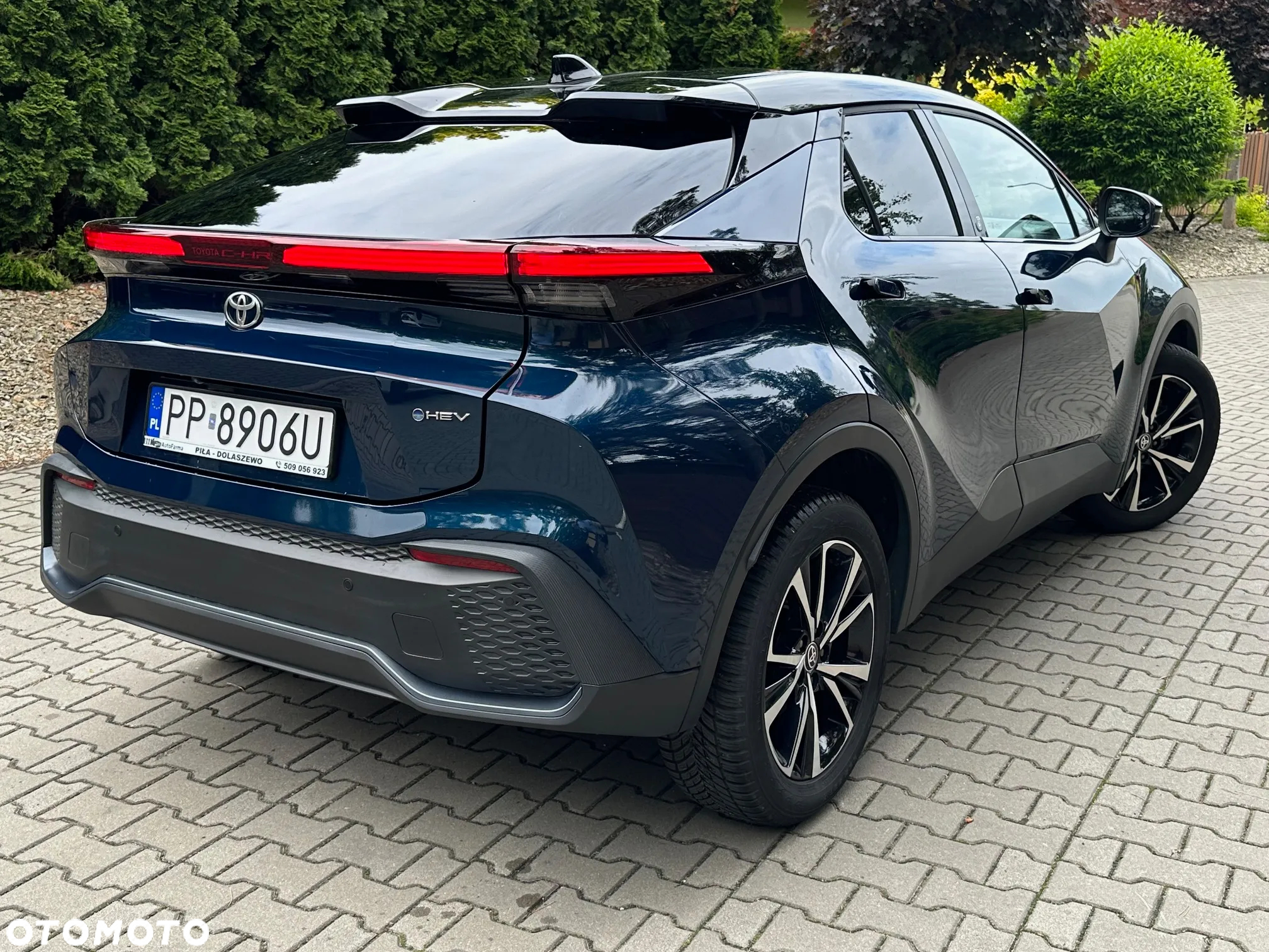 Toyota C-HR 1.8 Hybrid Team Deutschland - 5