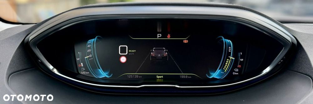 Peugeot 3008 1.6 PureTech Hybrid PHEV Allure Pack S&S EAT8 - 37