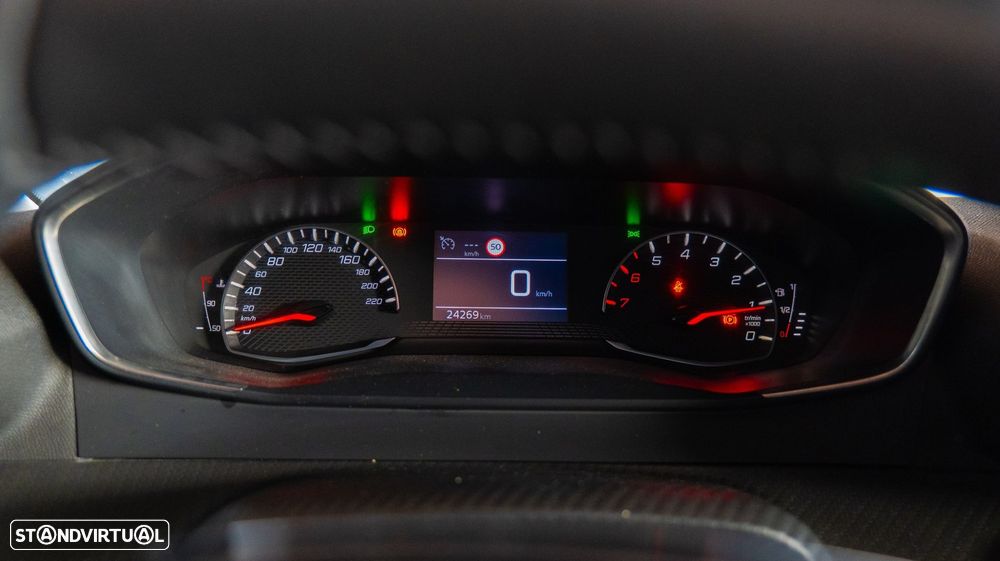 Peugeot 2008 1.2 PureTech Active Pack - 15