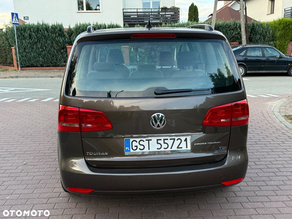 Volkswagen Touran 1.6 TDI DPF Cross - 8