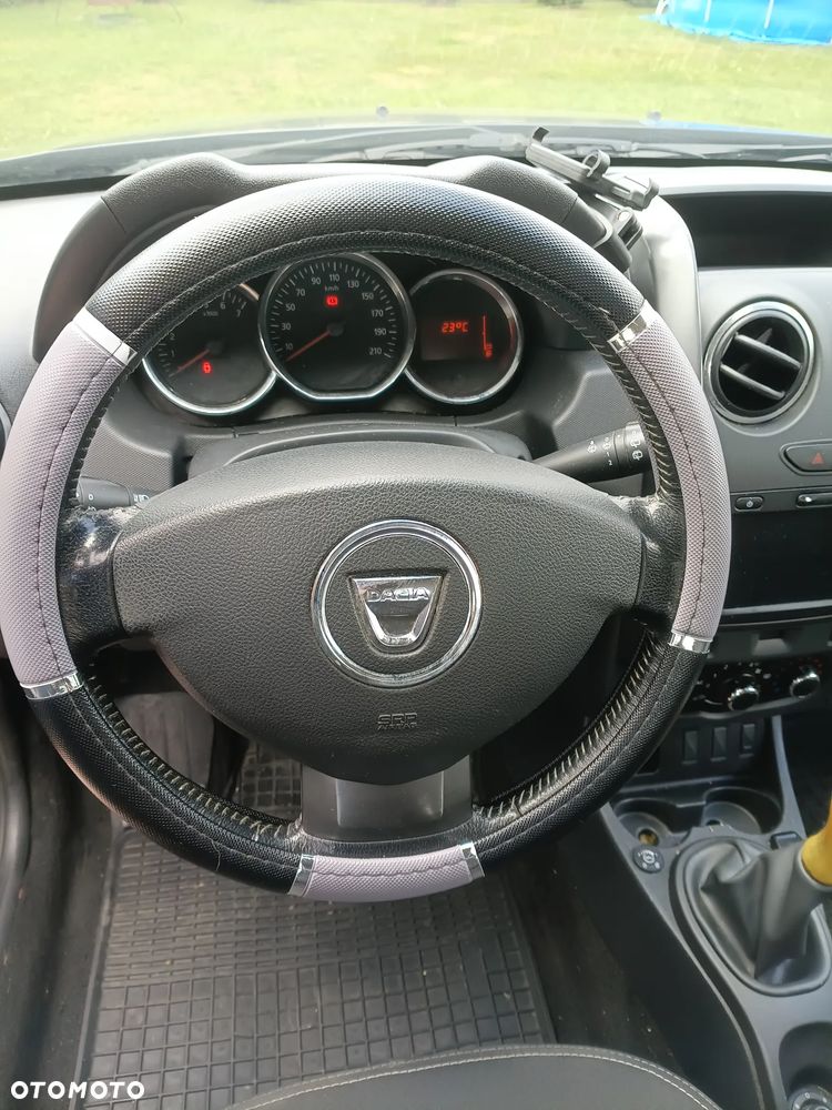 Dacia Duster 1.6 - 8