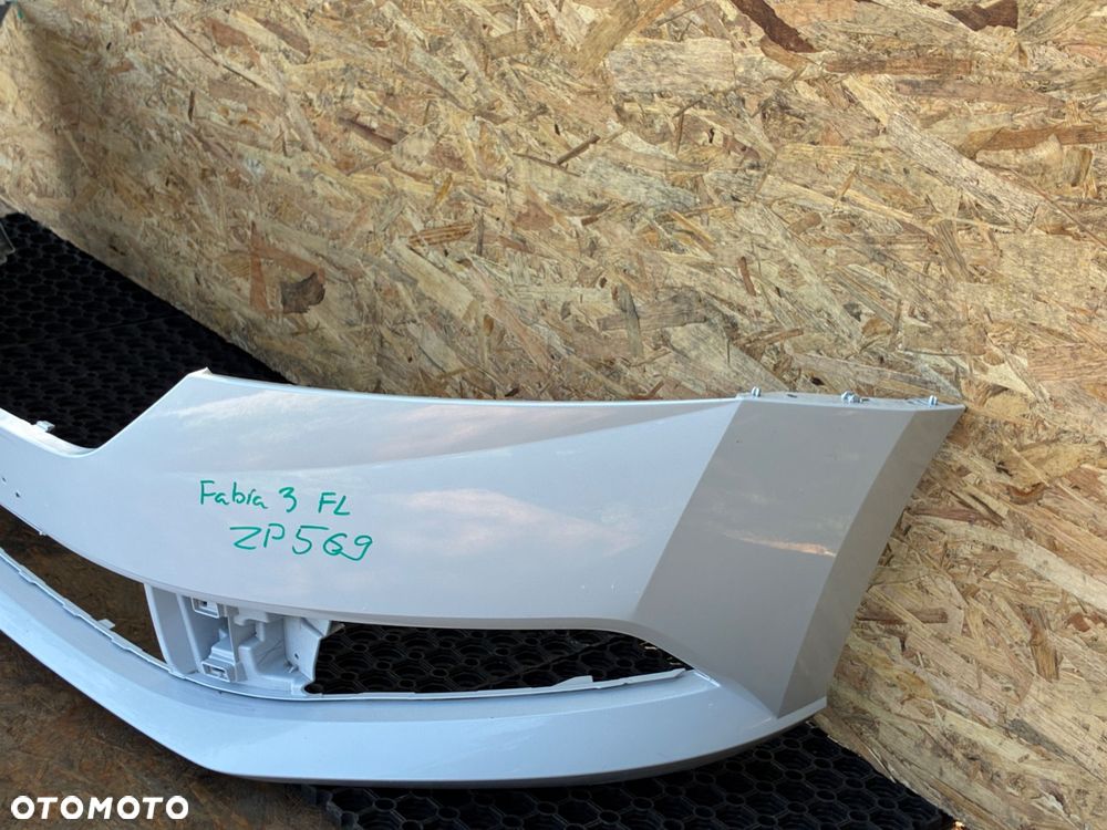 SKODA FABIA 3 III LIFT ZDERZAK PRZÓD  PRZEDNI  SKORUPA 128531190100 6V0807221F - 3