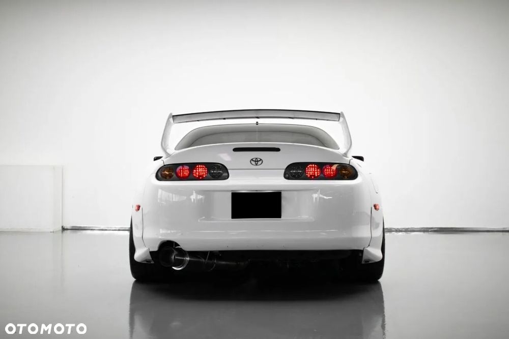 Toyota Supra - 5