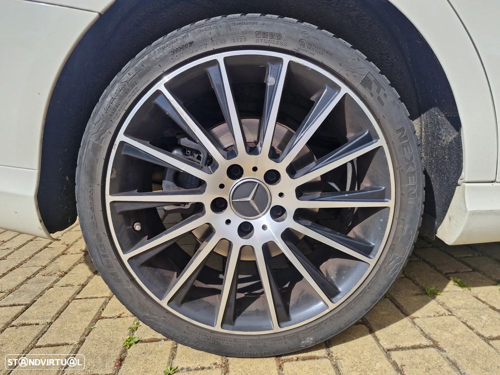 Mercedes-Benz CLA 200 d Shooting Brake Urban - 21