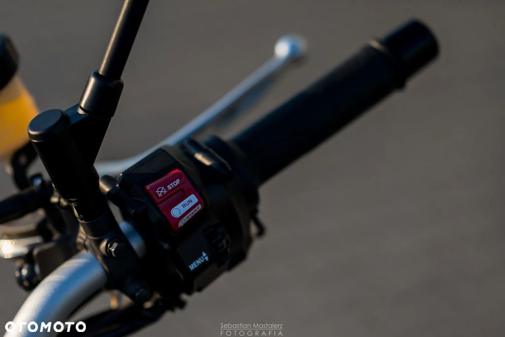 Yamaha MT - 19