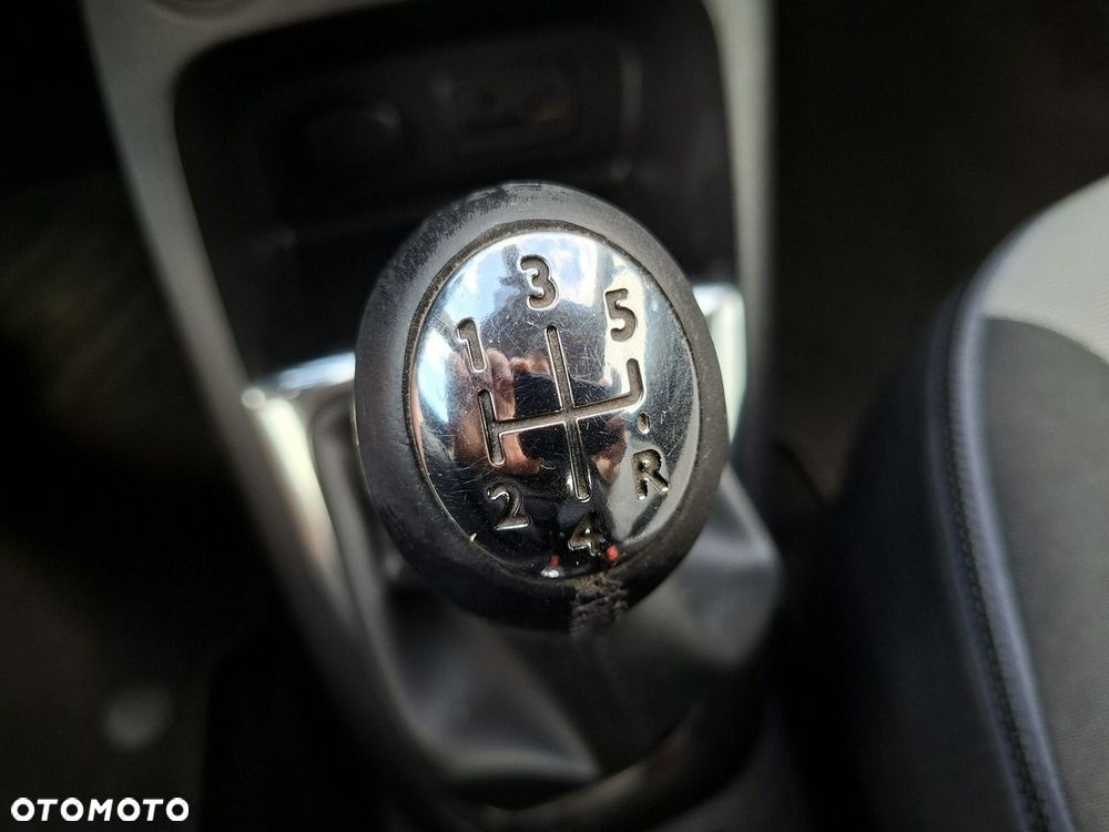 Renault Captur 0.9 Energy TCe Intens EU6 - 24