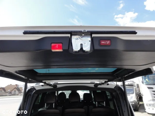 Mercedes-Benz Klasa V 250 (BlueTEC) d Avantgarde 7G-Tronic - 17
