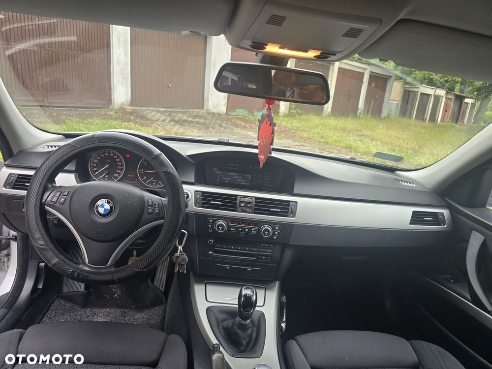 BMW Seria 3 - 8