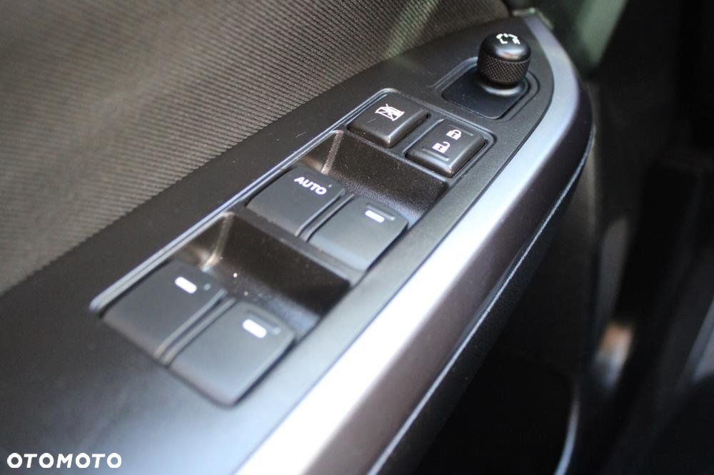 Suzuki Vitara - 12