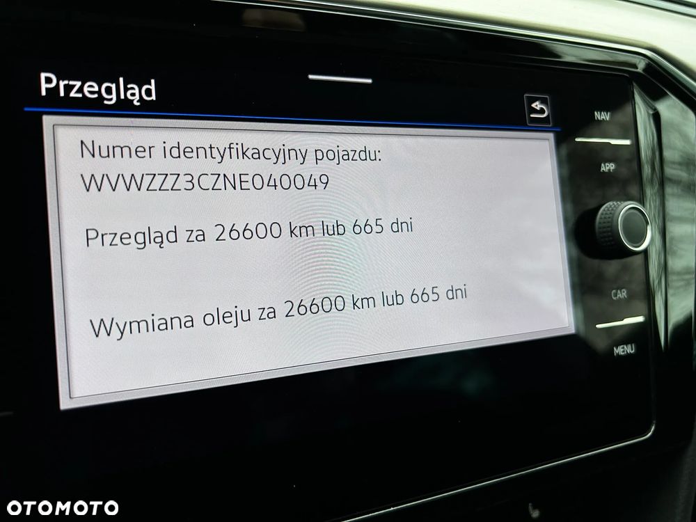 Volkswagen Passat Variant 2.0 TDI SCR DSG 4Motion Elegance - 29