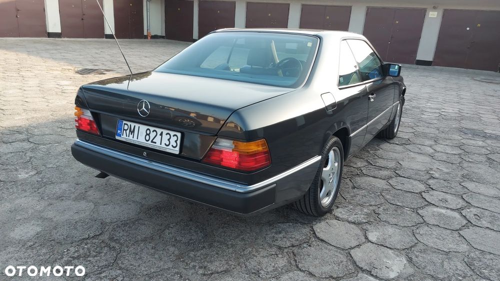 Mercedes-Benz W124 (1984-1993) - 3