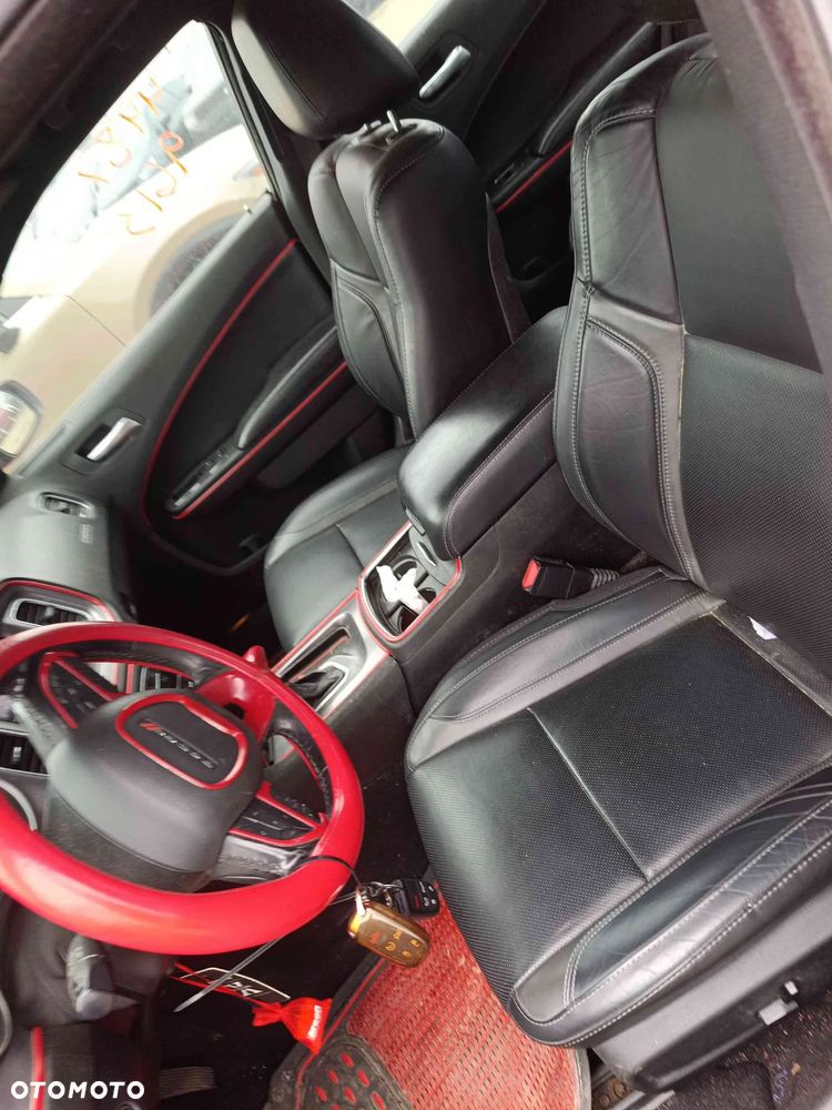 Dodge Charger 3.6 GT - 14