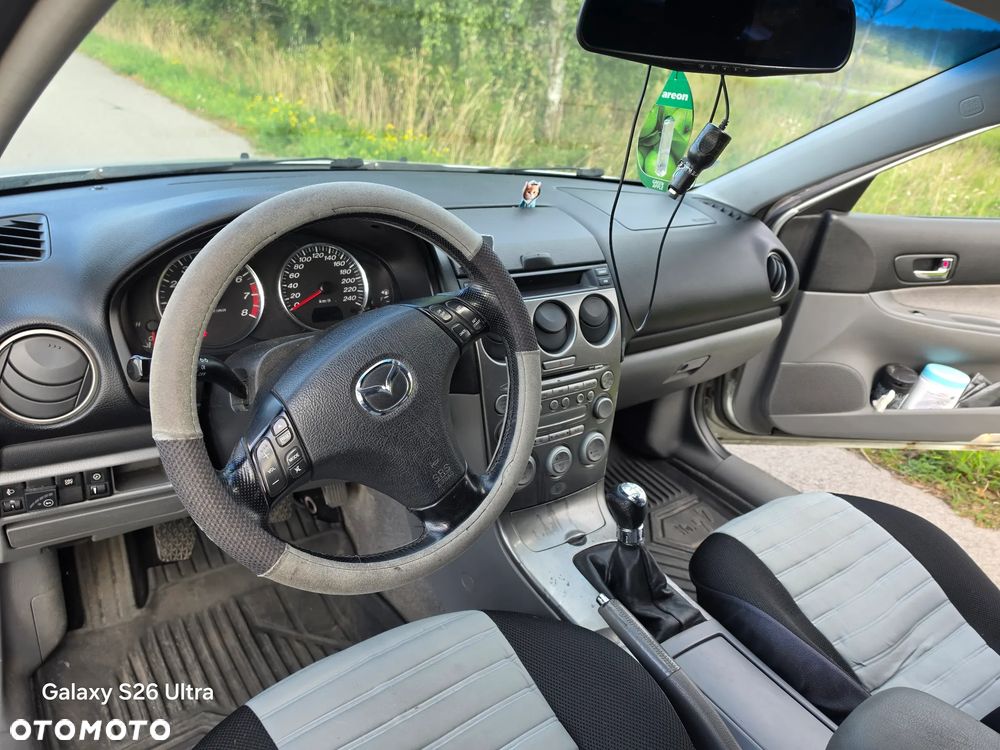 Mazda 6 2.0 16V Touring - 11