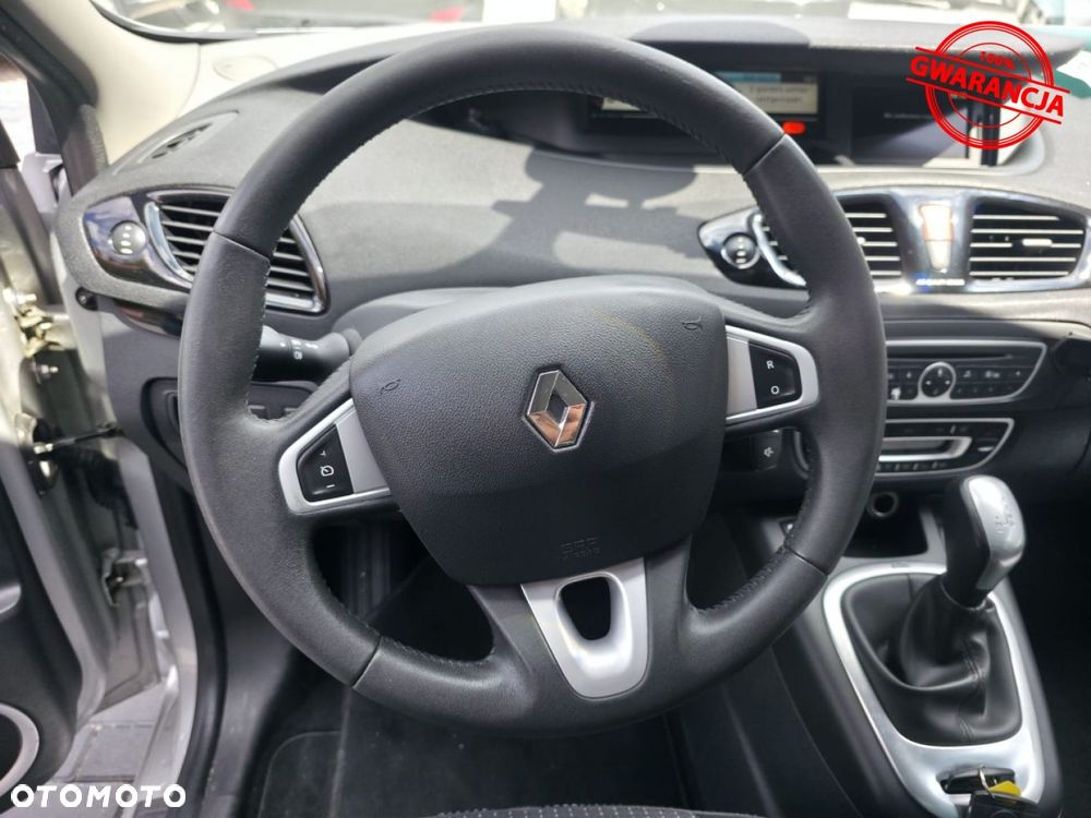 Renault Scenic dCi 110 EDC Paris - 27