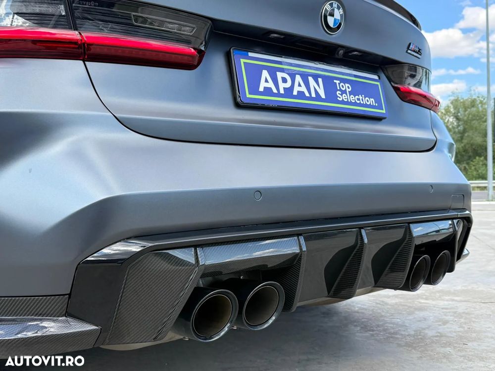 BMW M3 Competition xDrive AT - 30