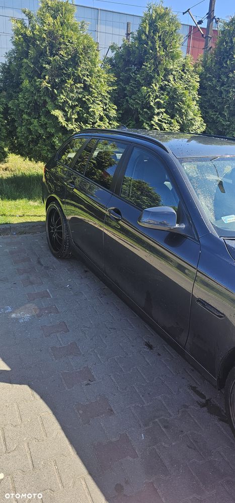 BMW Seria 5 520d - 7