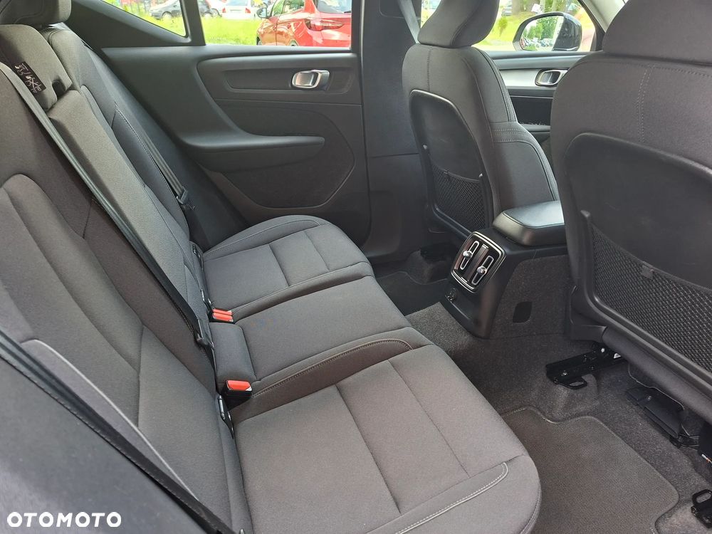 Volvo XC 40 - 19