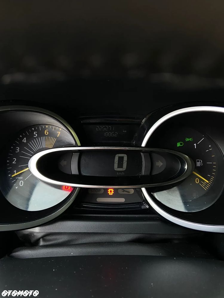 Renault Clio Energy TCe 90 Start & Stop Intens - 11